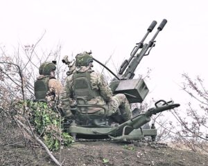 Семейный подряд сбивает «Фурии»