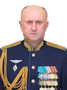 Генерал-лейтенант запаса  Владимир ЛЯПОРОВ.