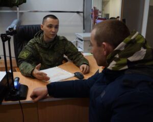 Пора идти на помощь друзьям
