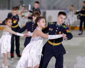 Бал блистательный и незабываемый.