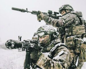 Мы их выгоним со своей земли. Или уничтожим!