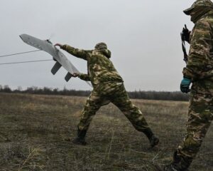 Зоркий взгляд с высоты на позиции противника.