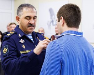 Героям вручены высокие награды.