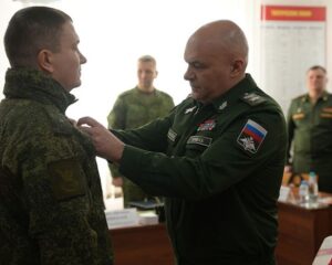 Внимательное отношение к финансированию войск.