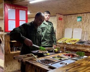 У артиллеристов – крепкий тыл.