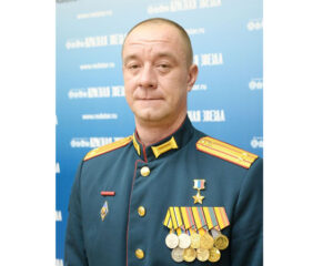 Звезда Героя из рук президента.