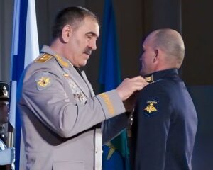 Испытание на стойкость длилось 43 дня и ночи.