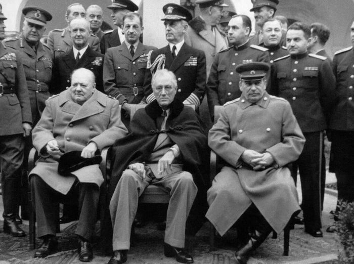 Ялтинская конференция 1945 года