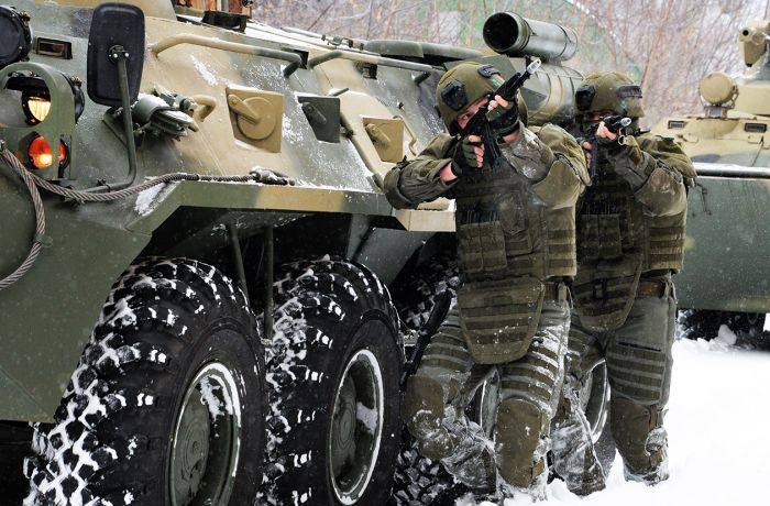 Штурмовики идут за нами