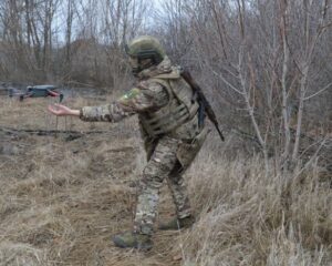 Первой сражается мысль