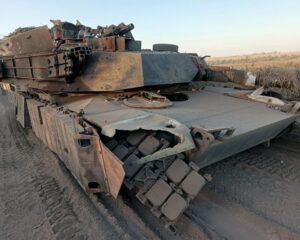 Кладбище танков Abrams.