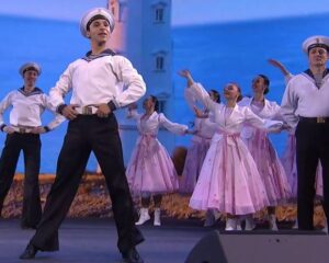Песни как символ мужества народа.