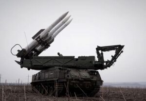 Расчищая небо
