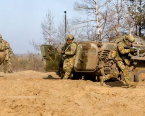 Тактика «тысячи порезов» приносит результат
