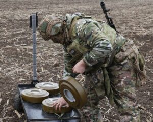От идеи – к применению в боевых условиях.