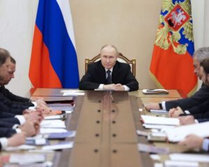 Владимир ПУТИН: Нам нужно и впредь быть на шаг впереди.