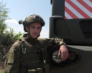 В свой праздник – за рулём.