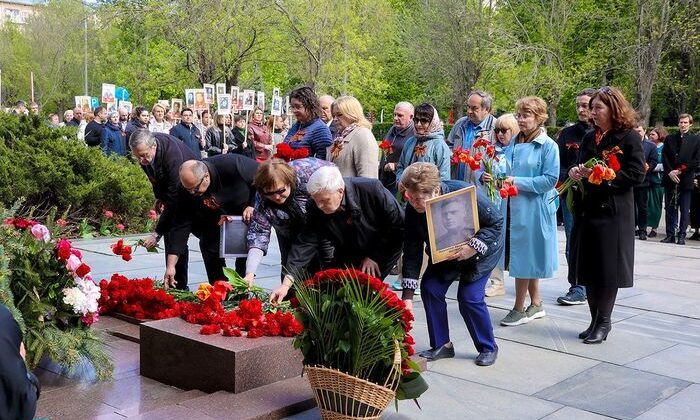 Немеркнущая память.