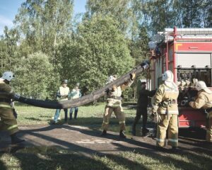 Боролись за победу с огоньком.