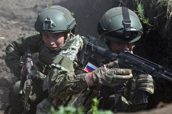 Под огнём нашей армии выстоять невозможно