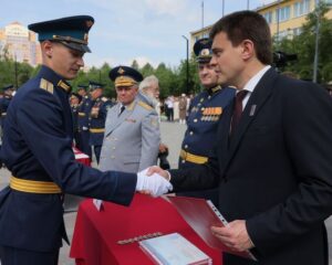 От западных рубежей Отечества до Тихого океана.