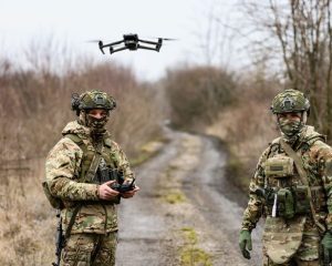 «Физрук»: работать мышцами и головой