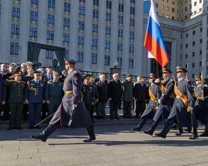 В память о великом военачальнике.
