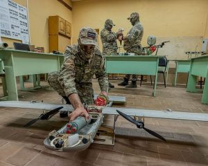 Удары на всю глубину обороны противника.