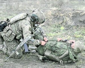 На передний край и обратно – с аптечкой.