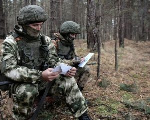 Офицеры запасаСВОих не бросают.