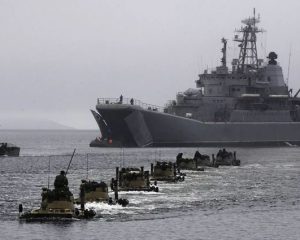 Точность, выучка, слаженность.