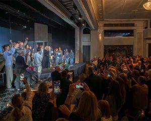 Сердце, отданное людям.