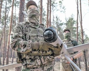 Усиливаем давление на противника.