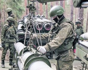 Наносим мощные неотразимые удары.