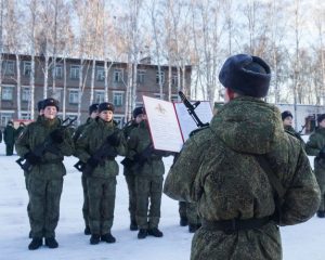 Приведены к Военной присяге.