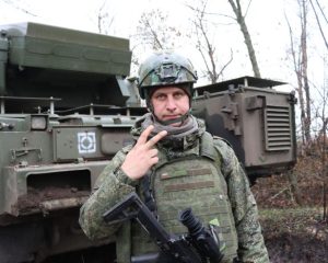 С признательностью к защитникам страны