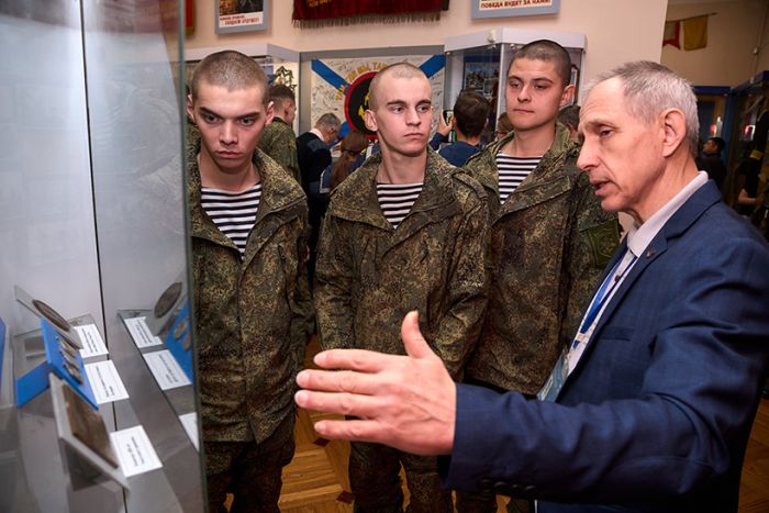 Мужество пронесли сквозь века