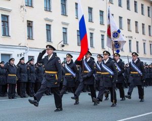 «Чёрные береты» десантировались в ТОВВМУ.