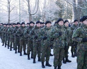 Строят бомбоубежища, восстанавливают болота….