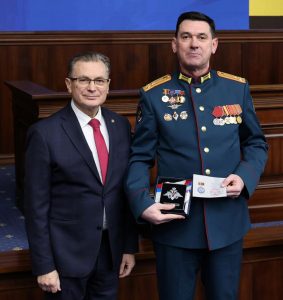 И в полях, и в лабореатории
