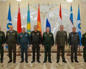 Страны СНГ укрепляют оборонную мощь.