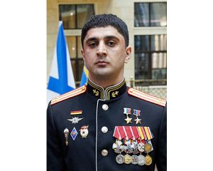 Хантемир Султанов.