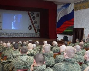 Герои бессмертны,потому что память о них вечна.