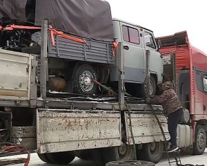 Новогодние подарки сибиряков фронту.