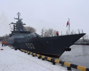 В море – дома, на берегу – в гостях