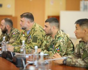 Награда нашла героя в учебной аудитории.