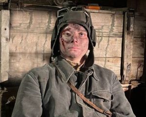 На экране – победивший судьбу.