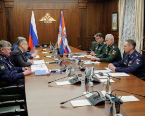 Адекватно реагировать на возникающие вызовы и угрозы