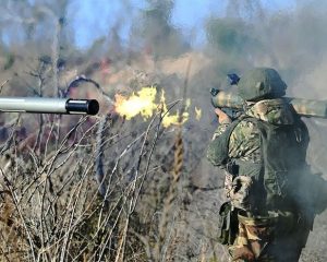 Врагу не укрытьсяот такого огня.