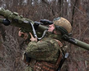 Подходит со всей ответственностью
